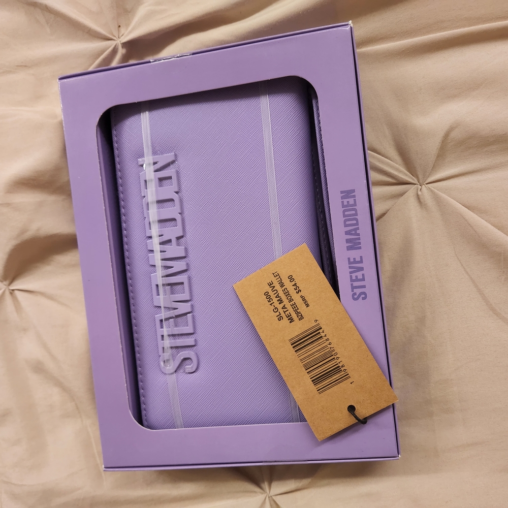 Steve Madden Lavender Wallet